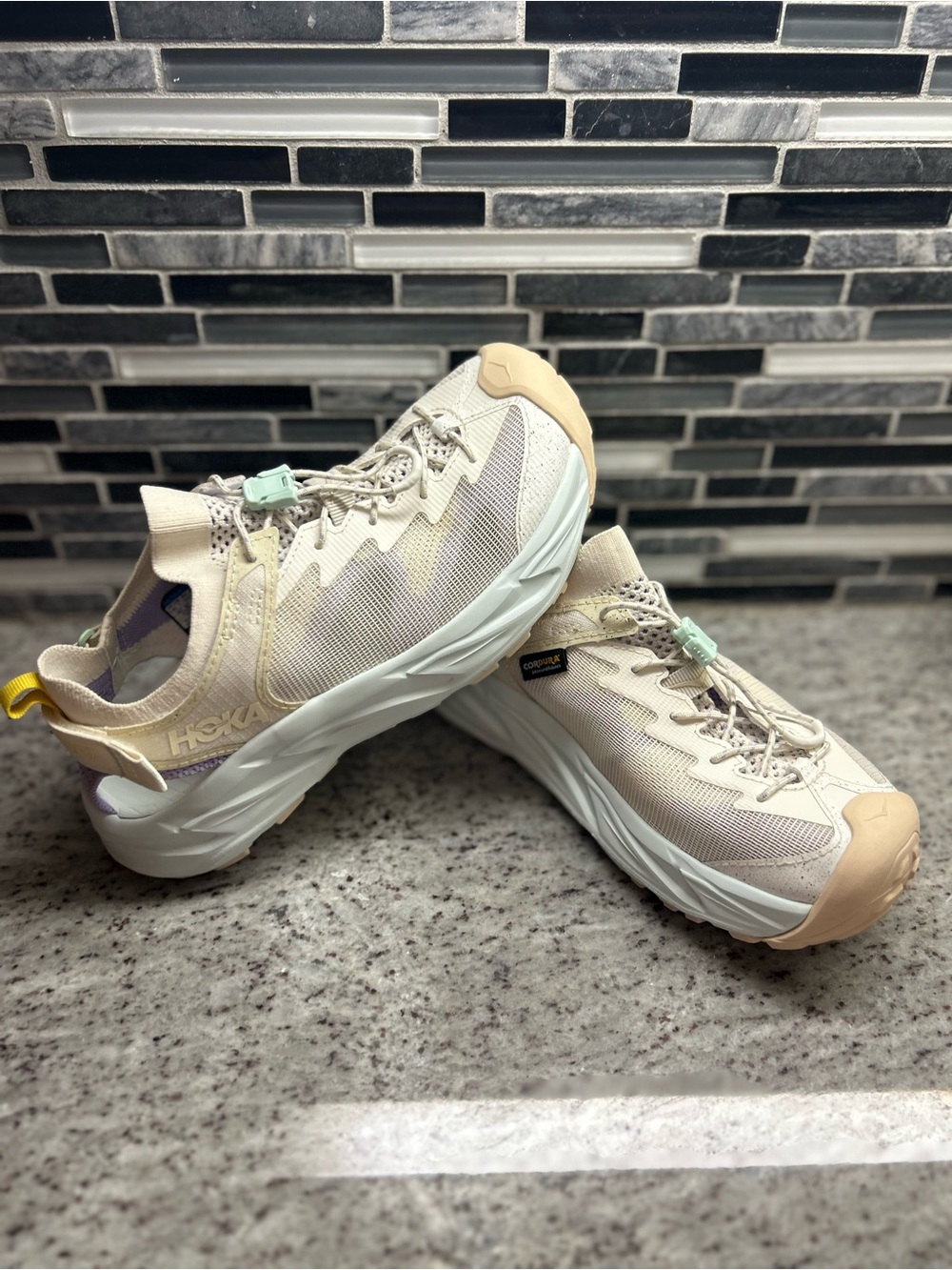 Hoka Hopara 2  Beige Trail/Hiking Sandal with Mint and Yellow Accents size 8.5 - Picture 2 of 12